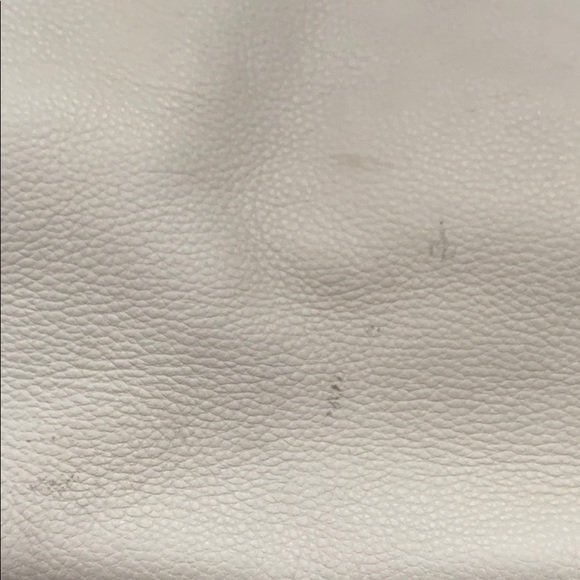 Michael Kors ivory tote - Picture 8 of 8
